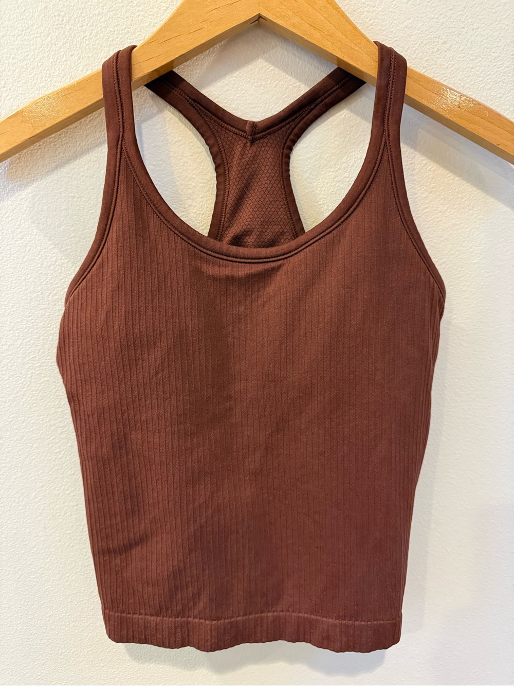 Ribbed Racerback Sports Bra Tank — Chocolate Brown